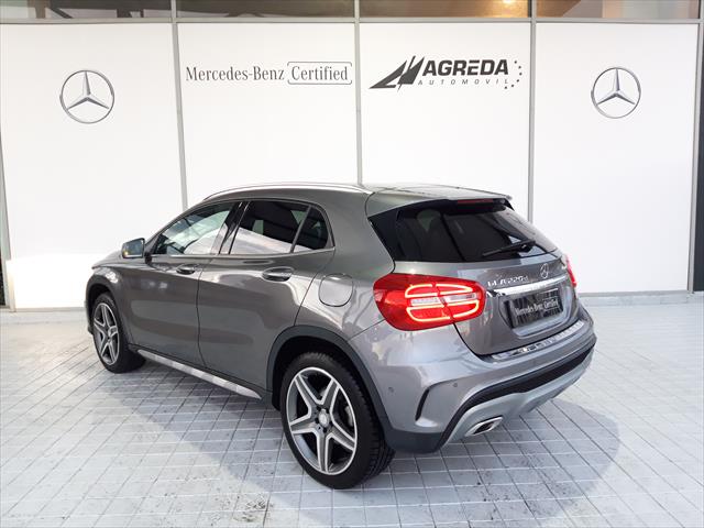 MERCEDES BENZ GLA 220 CDI D 4MATIC AMG LINE 4MATIC Diesel GRIS MONTANA del 2016 con 119.638 km en